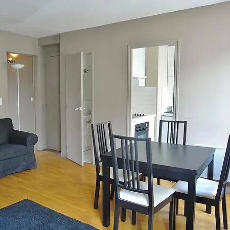1 Separated Bedroom Montmartre